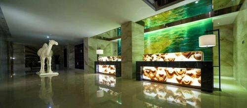 Гостиница Starway Hotel Wuhai Xinhua Street в Ухае