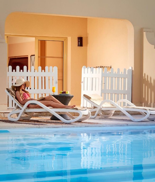 Фото Coral sea Holiday Resort & Aqua park