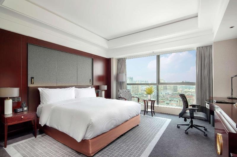 Фото DoubleTree by Hilton Shanghai Jing'an