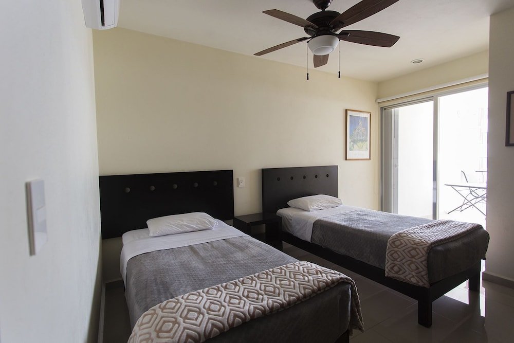 Фото Luxury 2 Bedroom Apartments