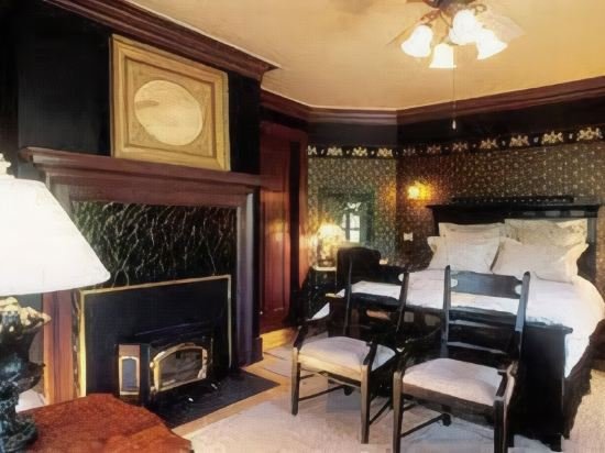 Фото The Carolina Bed & Breakfast