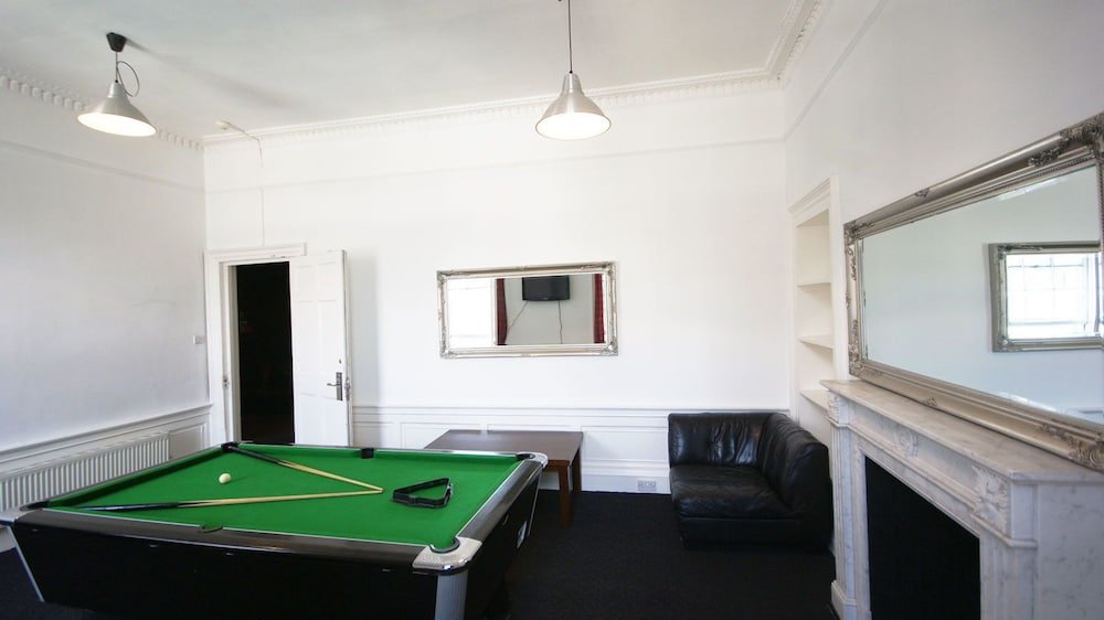 Фото Princes Street Edinburgh 2nd Floor