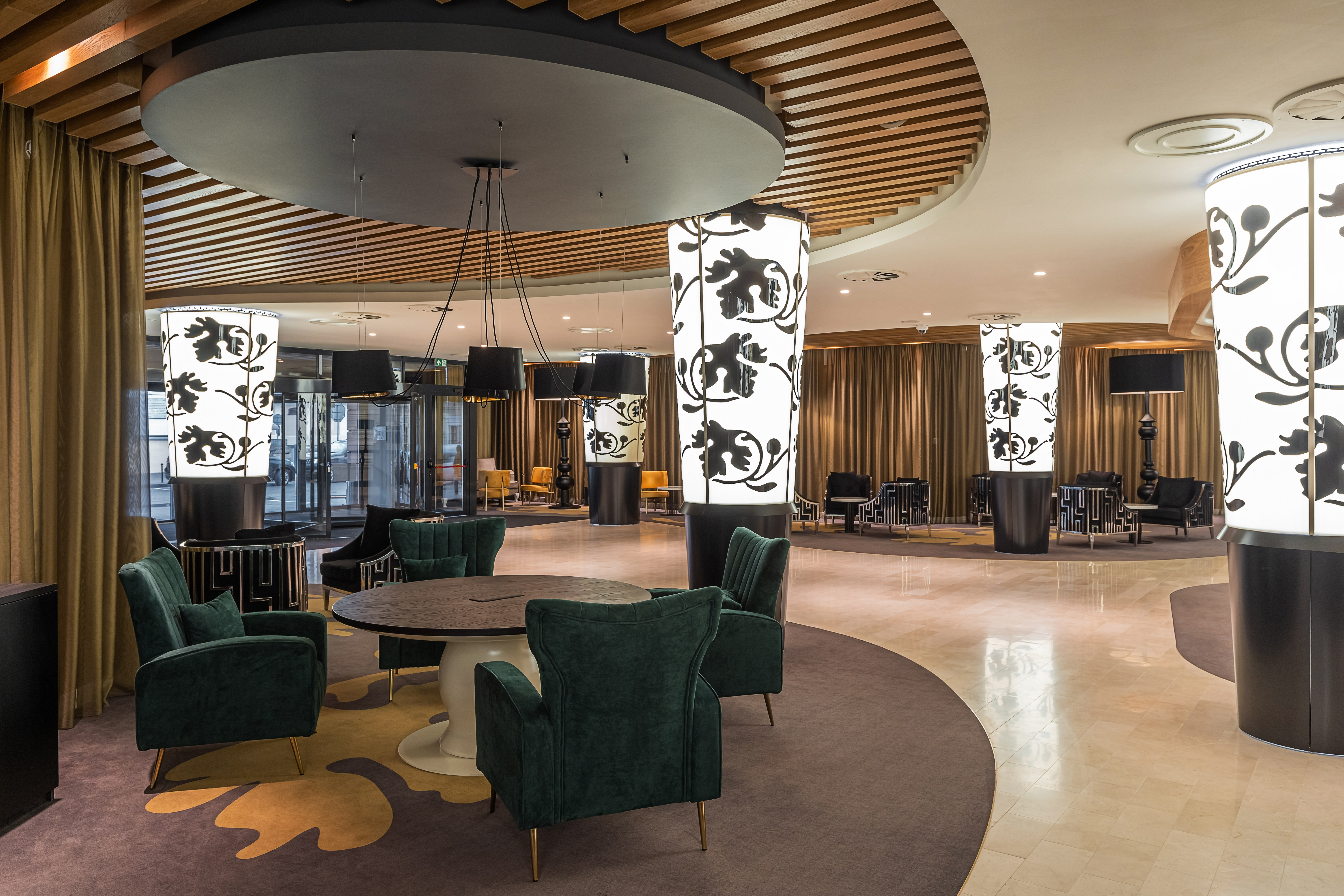 Фото Robinson-City