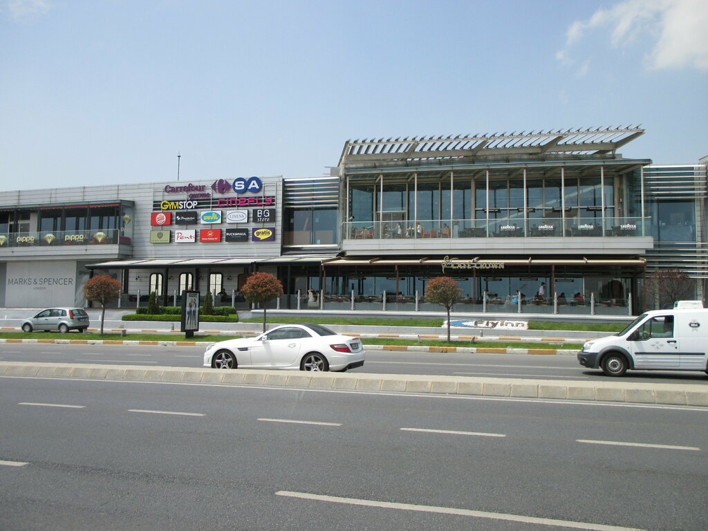 Alışveriş merkezleri Flyinn Alışveriş ve Yaşam Merkezi, Bakırköy, foto