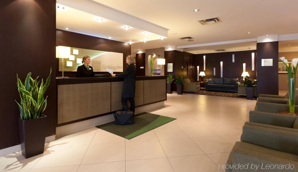 Фото Holiday Inn Laval Montreal