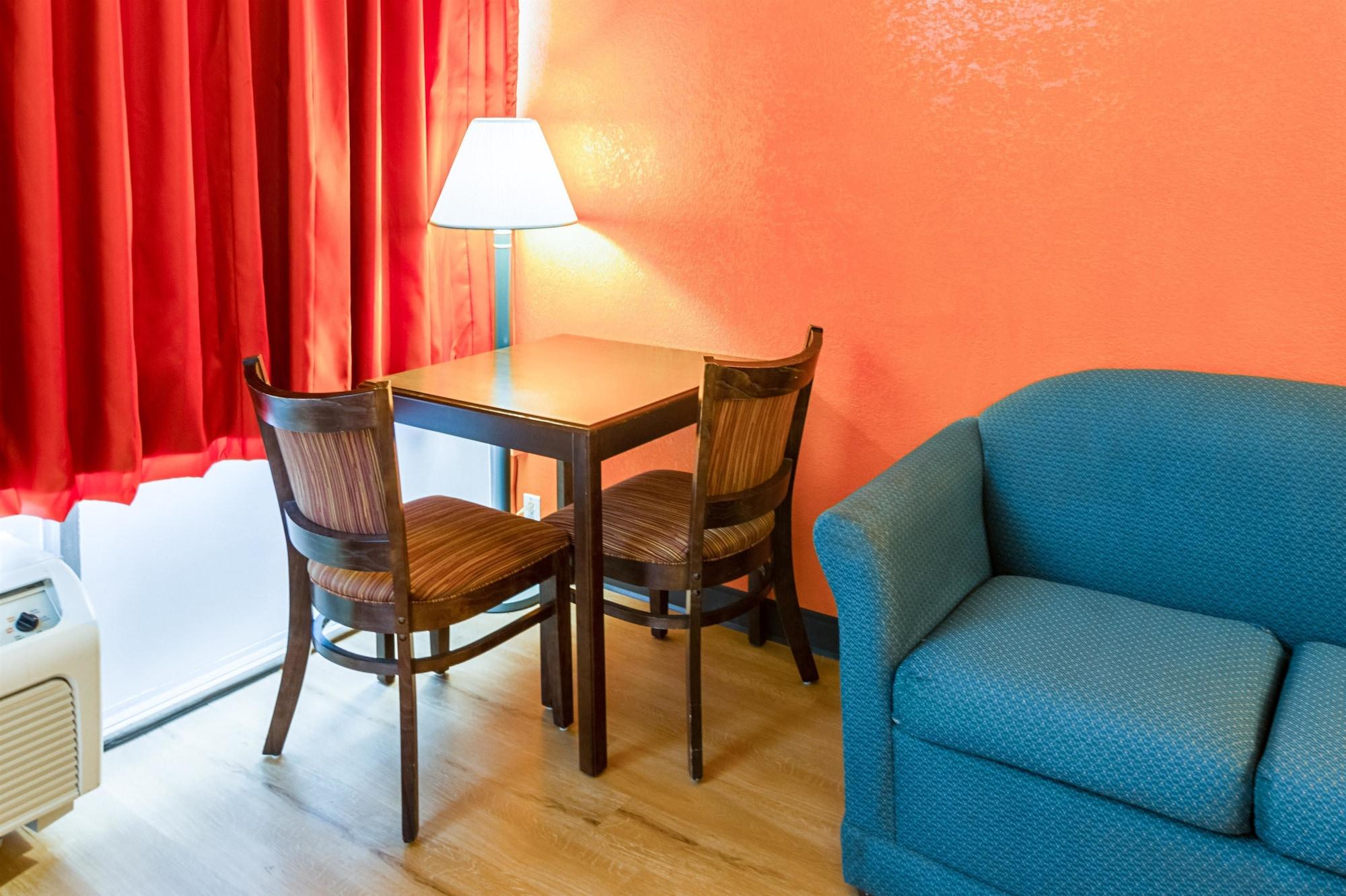 Фото Motel 6 Groton, Ct