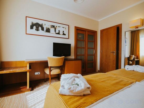 Фото Hotel Lusitania