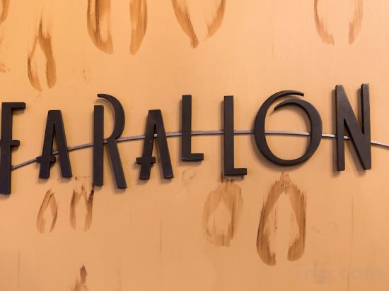 Фото Kensington Park Hotel