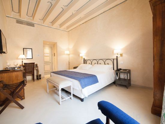 Фото Algila' Ortigia Charme Hotel