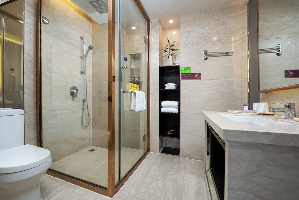 Фото Fuqinglong Huatian Holiday Hotel