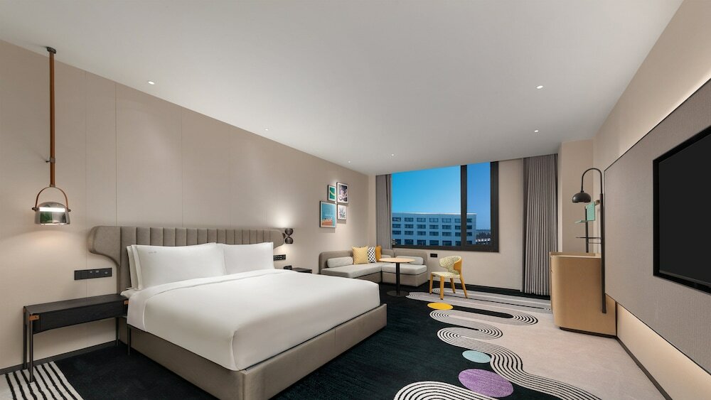 Фото Holiday Inn Shanghai Pudong Airport
