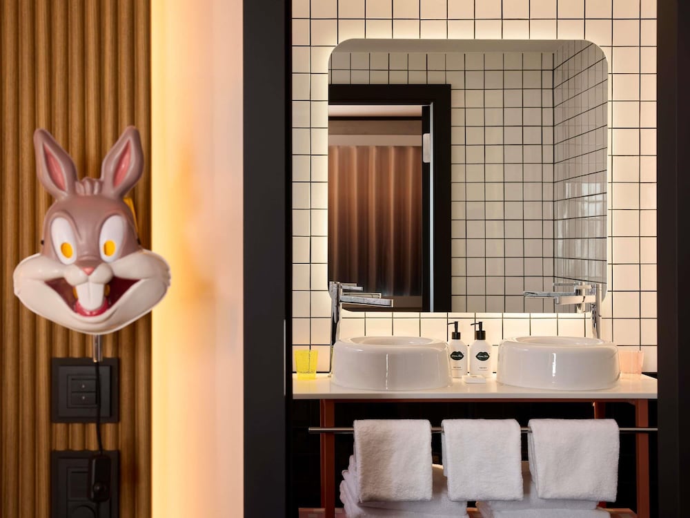 Фото Becozy Self Check-in & Pop-up Hotel