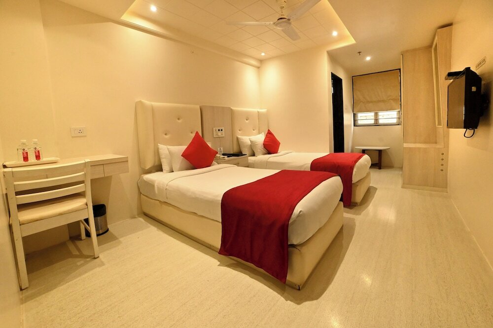 Фото Hotel Amrta