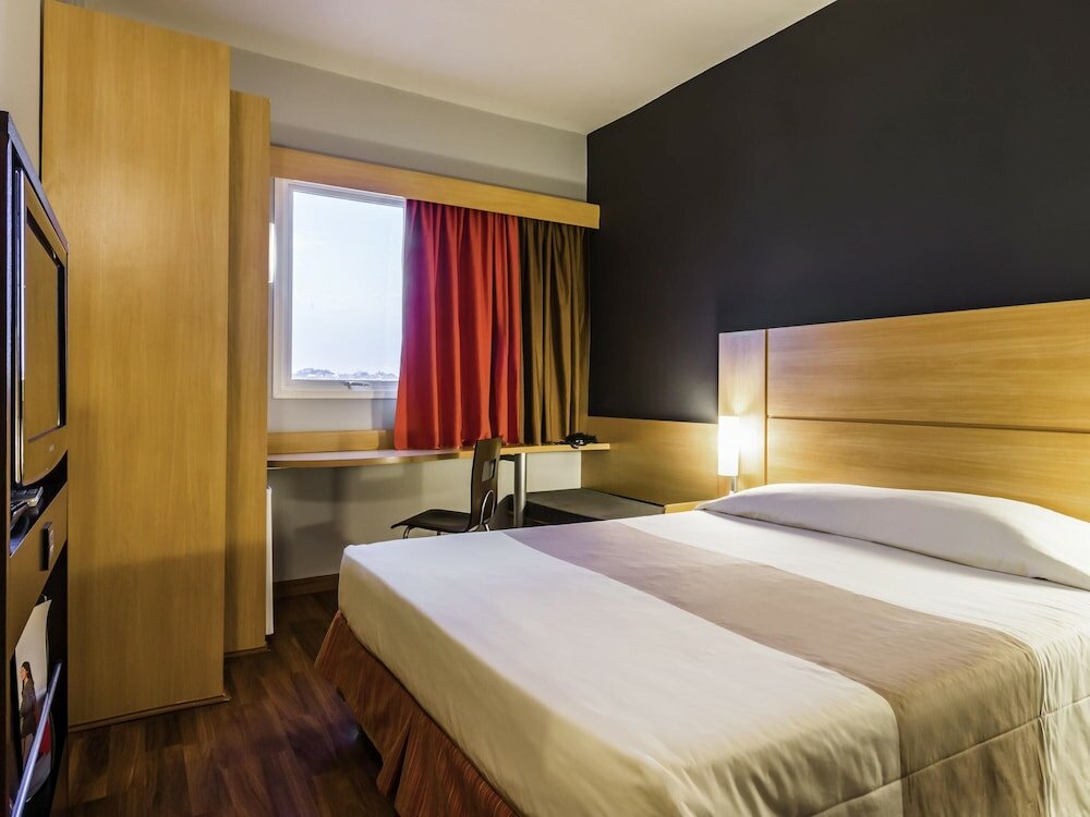 Фото Ibis Jaboticabal