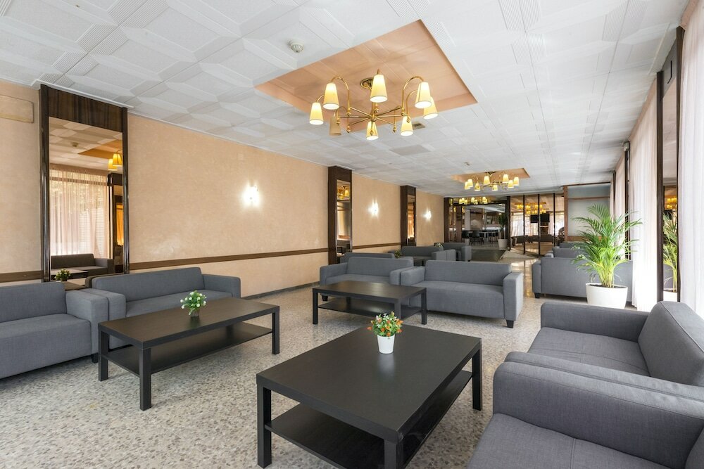 Фото Marisol Hotel