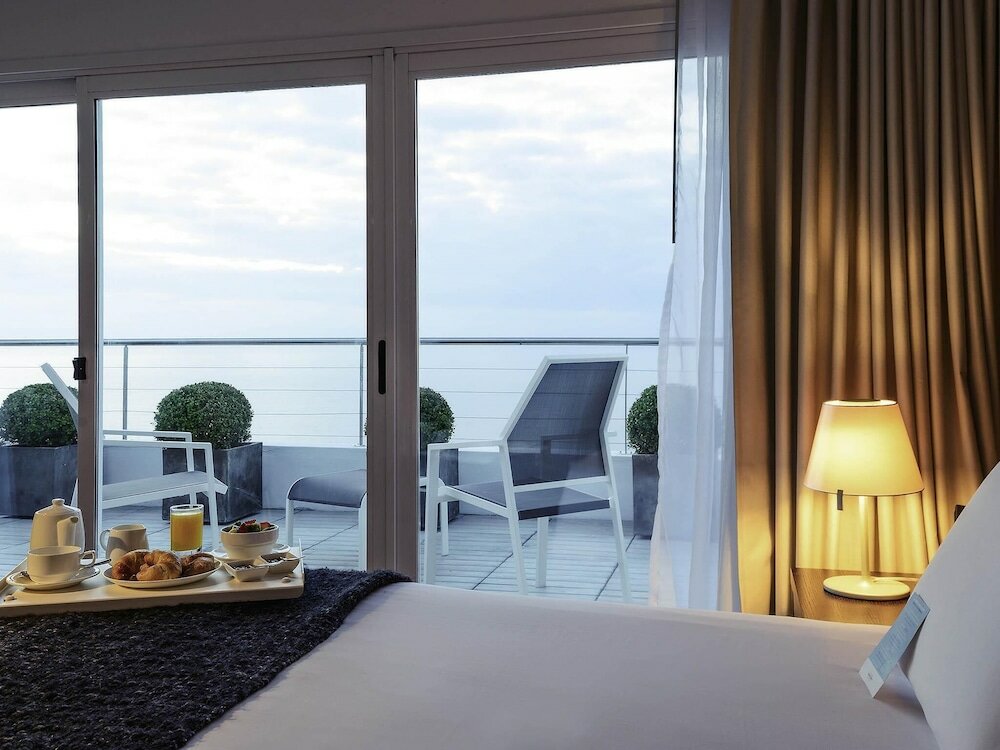 Фото Mercure Montevideo Punta Carretas