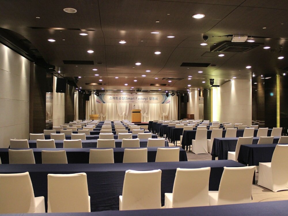 Фото Grand Mercure Ambassador Changwon