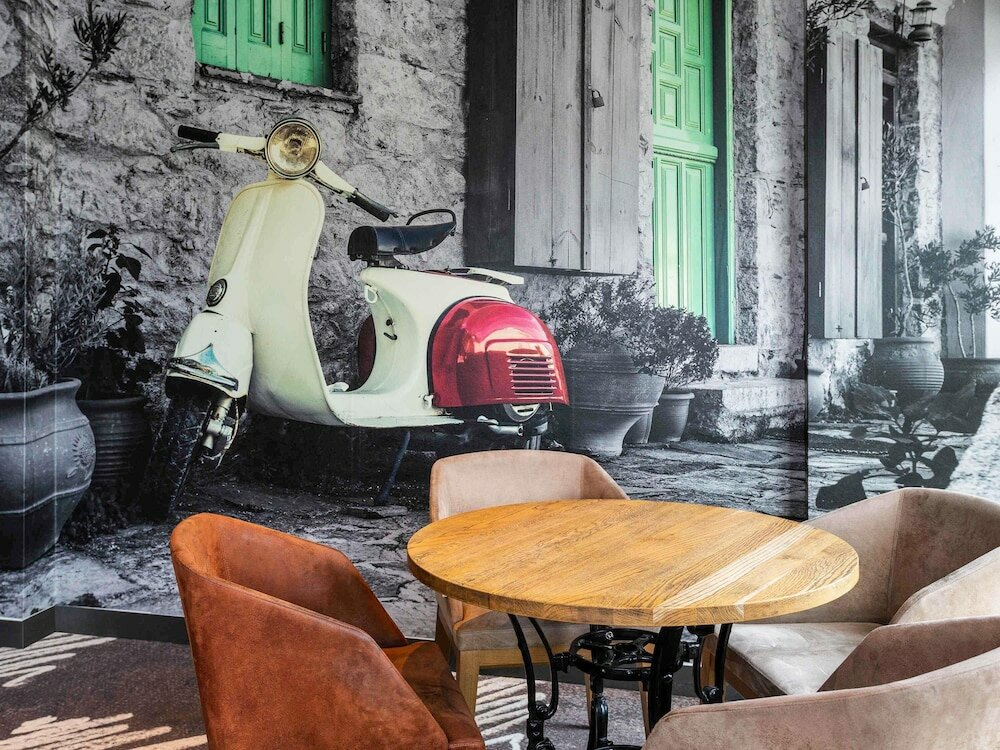 Фото Ibis Bordeaux Pessac Route des Vins Hotel