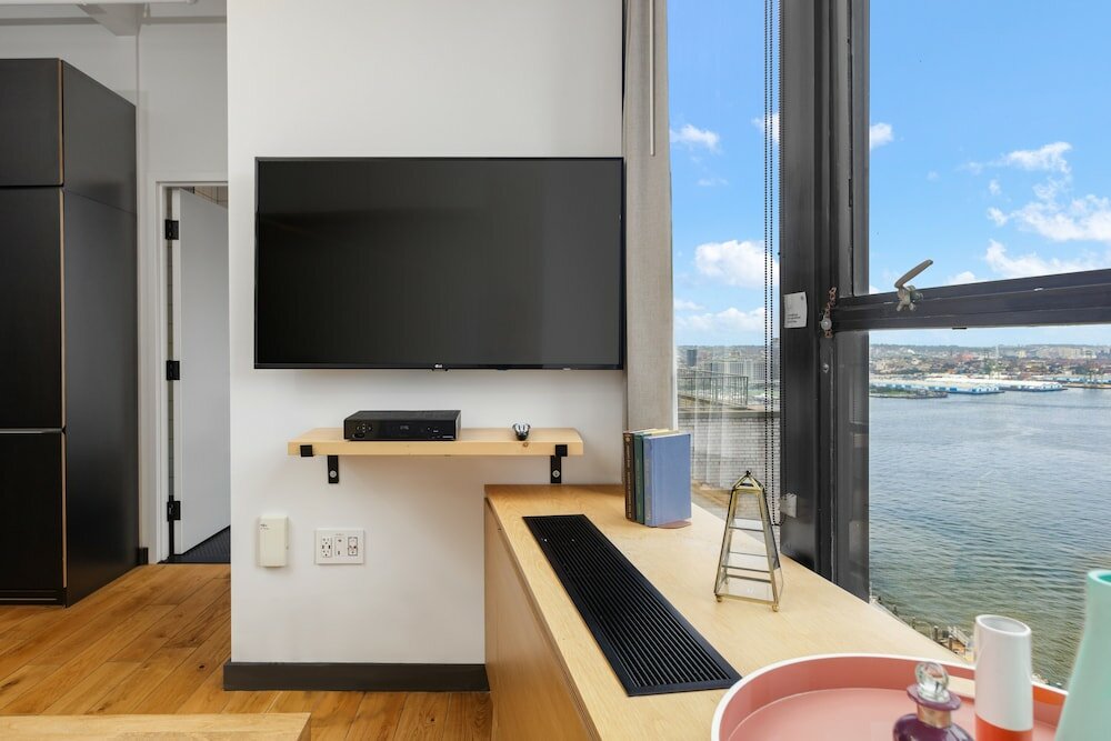 Фото Placemakr Wall Street