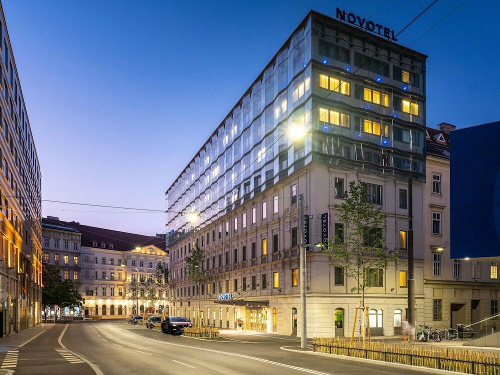Фото Novotel Wien City