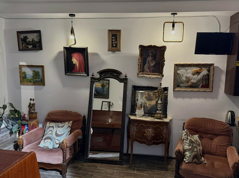 Фото Hotel Isaka