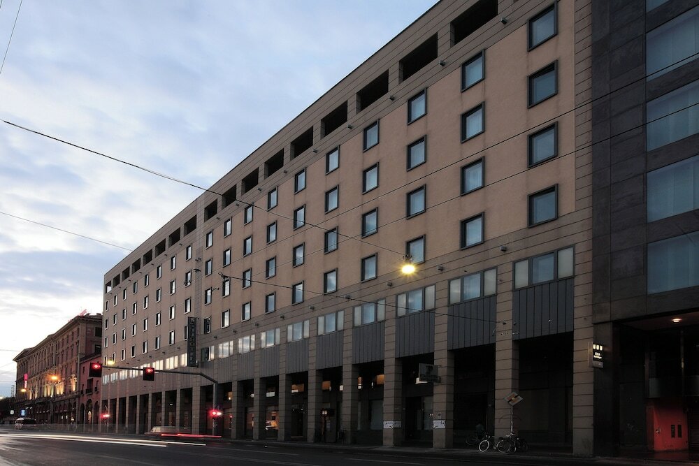 Фото Starhotels Premium Excelsior Bologna