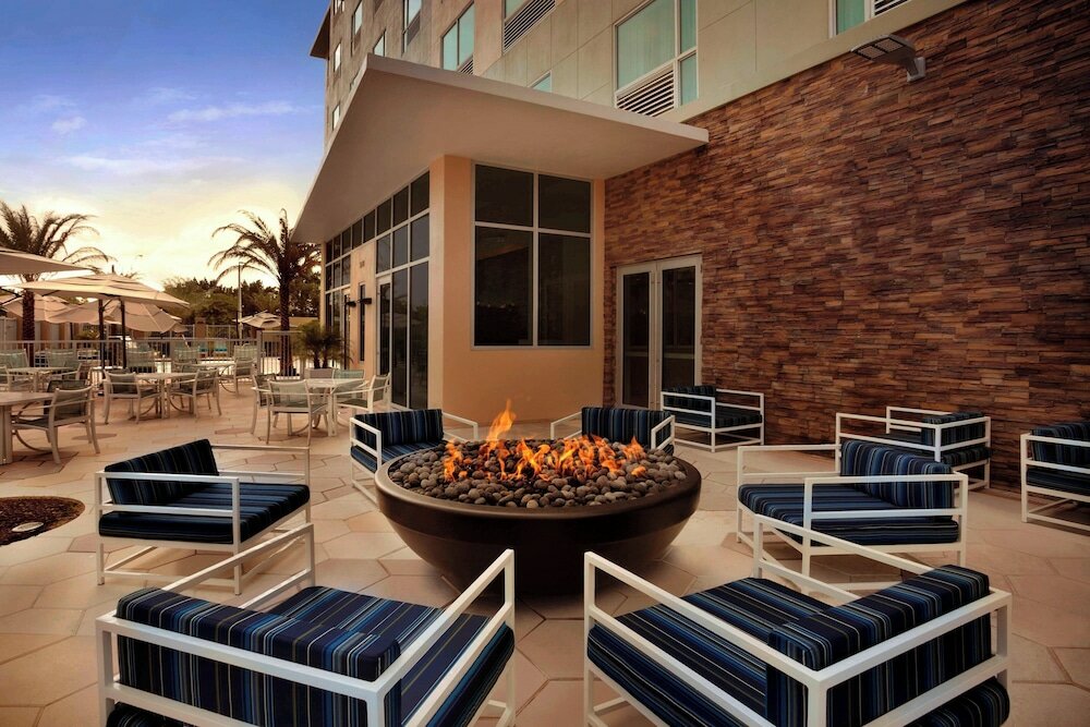 Фото Four Points by Sheraton Miami Airport