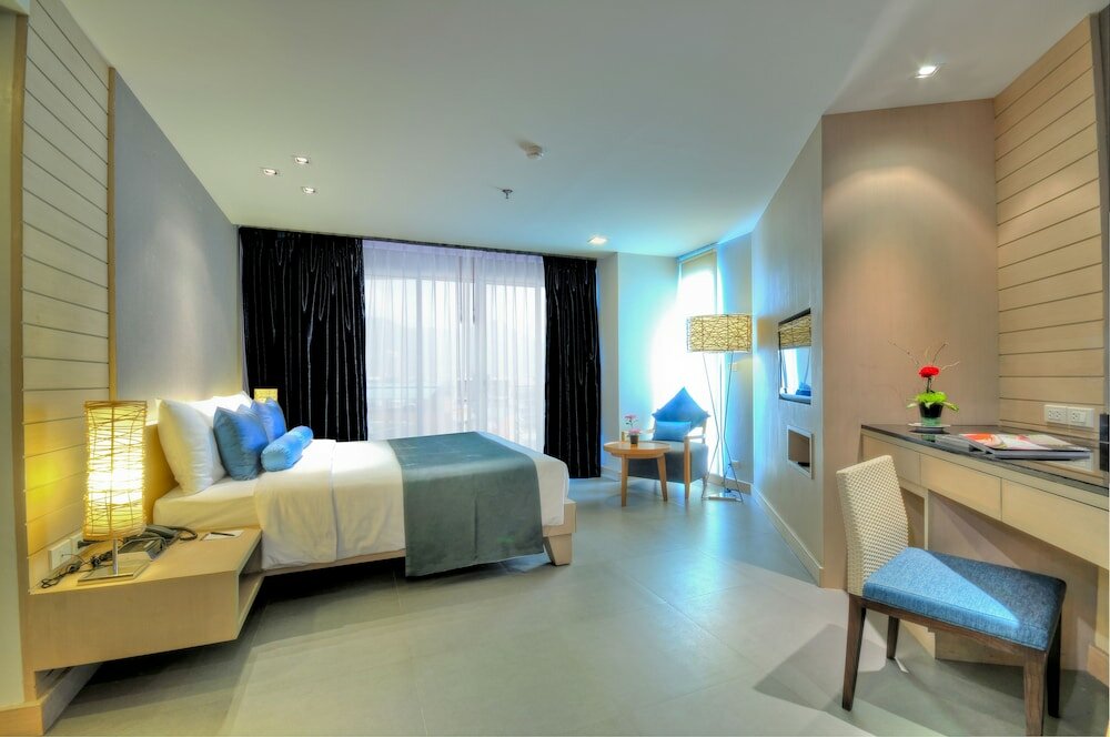 Фото  Ashlee Heights Patong Hotel 