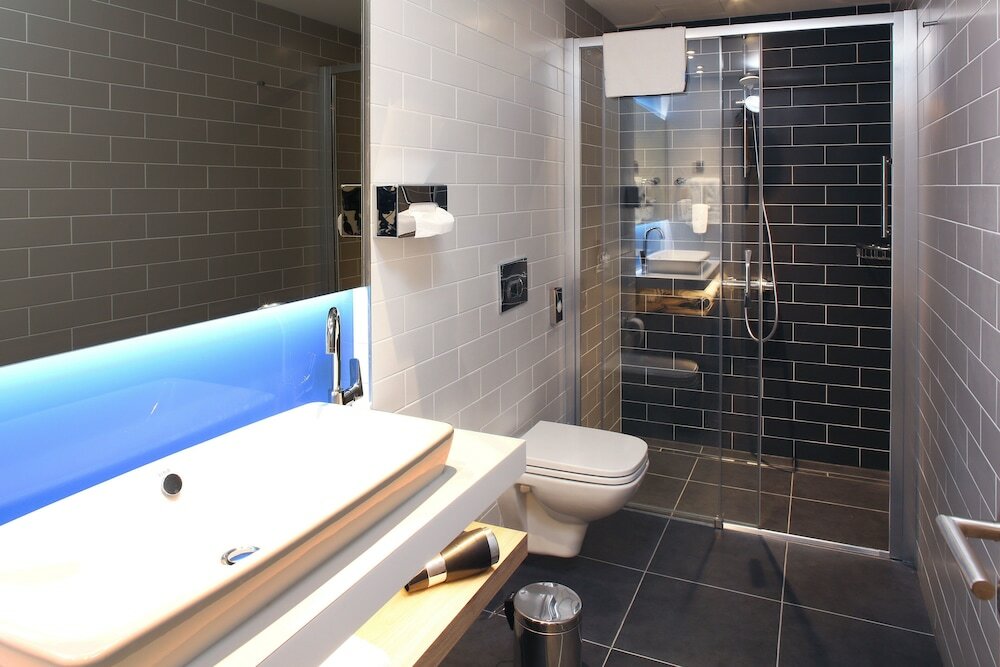 Фото Holiday Inn Express Ljubljana