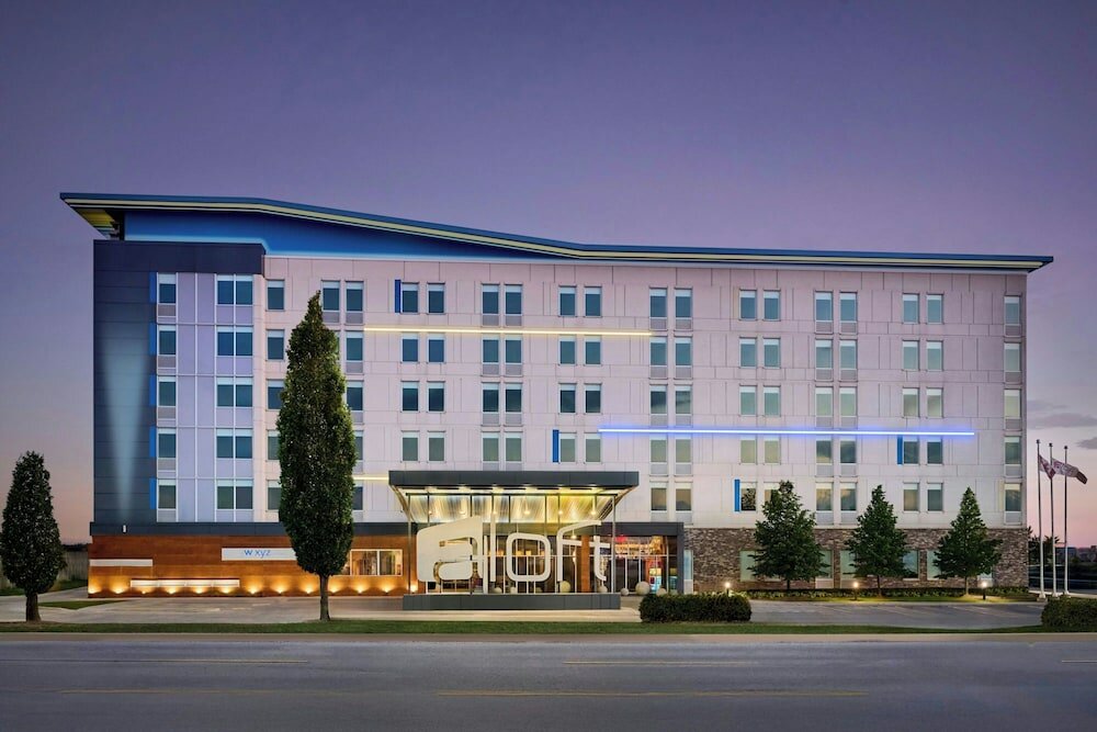 Фото Aloft Vaughan Mills