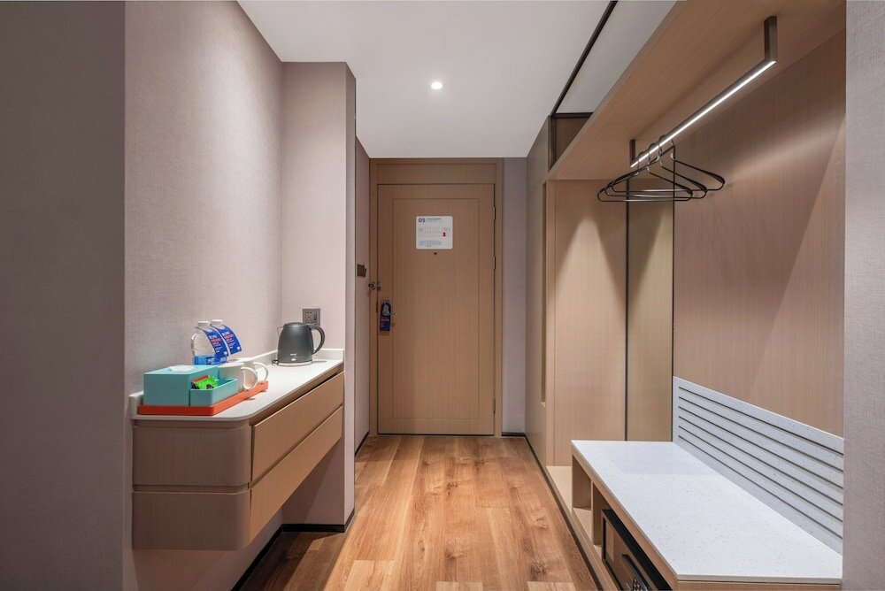 Фото Holiday Inn Express: Shenzhen Longhua