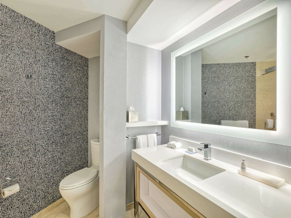 Фото The Royal Sonesta Minneapolis Downtown