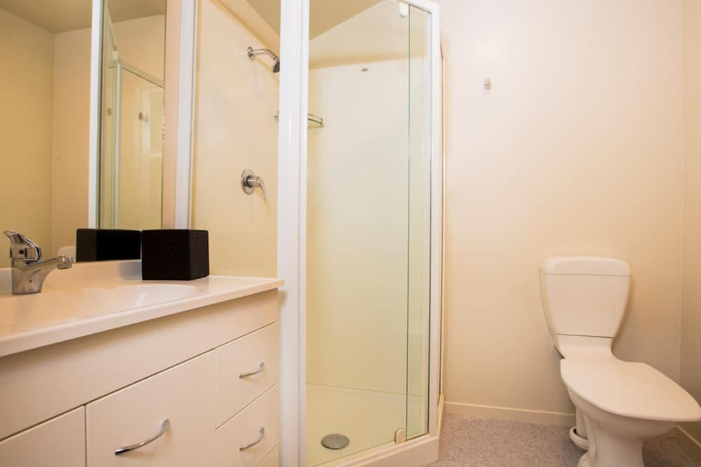 Фото Greenlane Suites