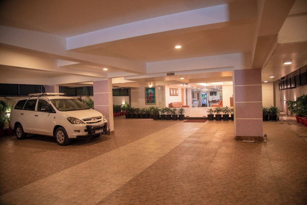 Фото Park Avenue Suites