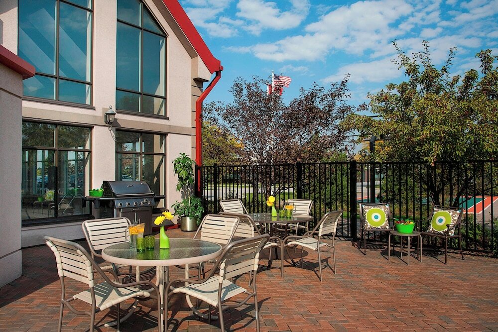 Фото Residence Inn by Marriott Toronto Airport