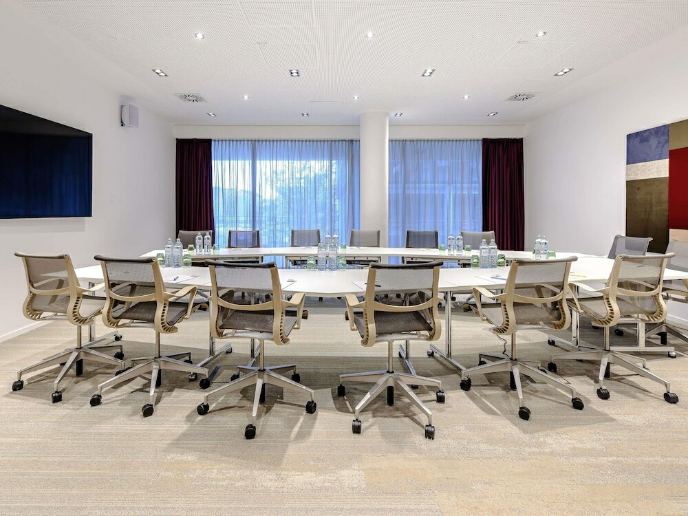 Фото Novotel Wien Hauptbahnhof