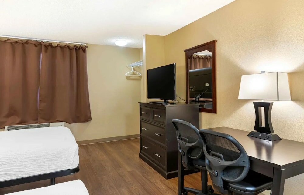 Фото Extended Stay America Suites Los Angeles La Mirada