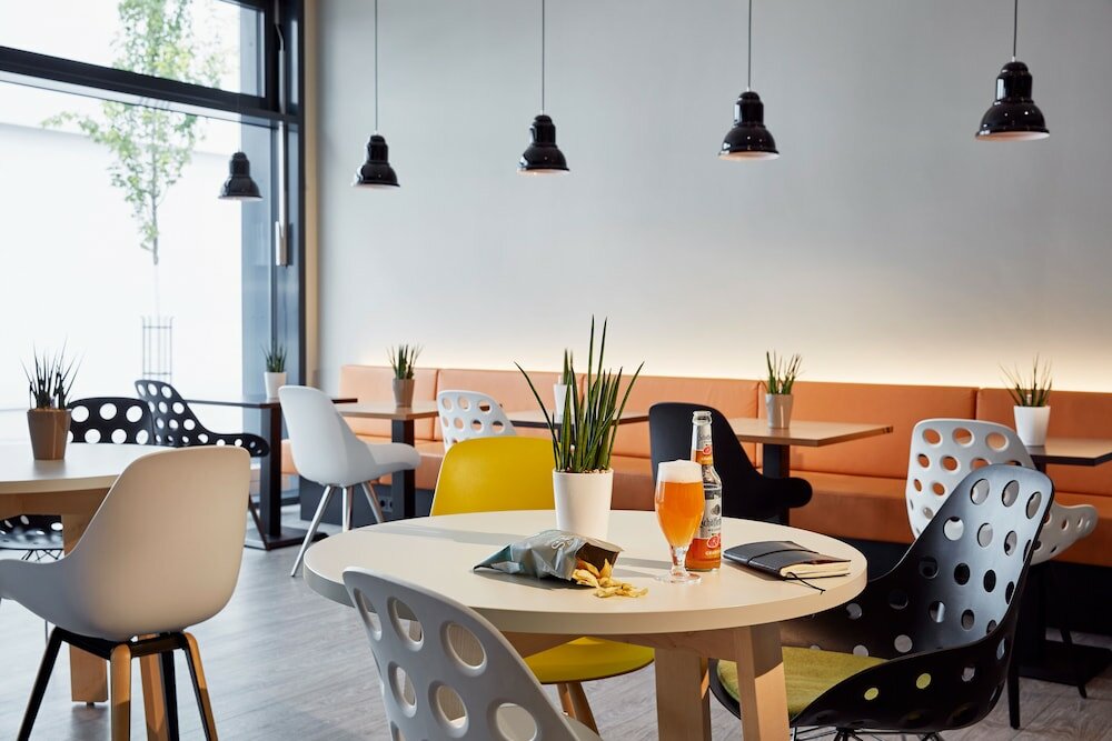 Фото Légère Express Bielefeld