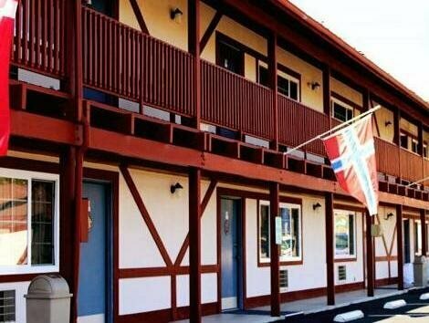 Гостиница Solvang Inn and Cottages в Солванге