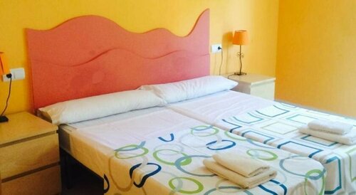 Гостиница Hotel HP Castelldefels в Кастельдефельсе