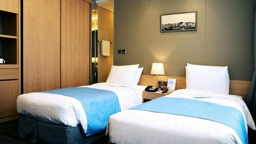 Внешний вид отеля Days Hotel by Wyndham Seoul Myeongdong в Сеуле, фото 5