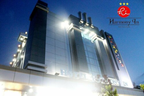 Гостиница Hotel Harmony In Pontianak в Провинции Западный Калимантан