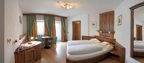 Внешний вид отеля Hotel Teresa в Марео - Эннеберге - Мареббе, фото 2
