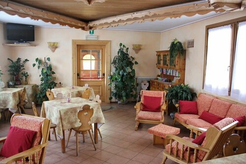 Внешний вид отеля Hotel Villa Rina в Бормио, фото 2