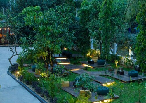 Гостиница The Mandolis Hotel в Тавое