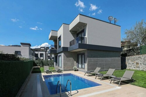 Гостиница Aileena Hotel & Villas в Картепе