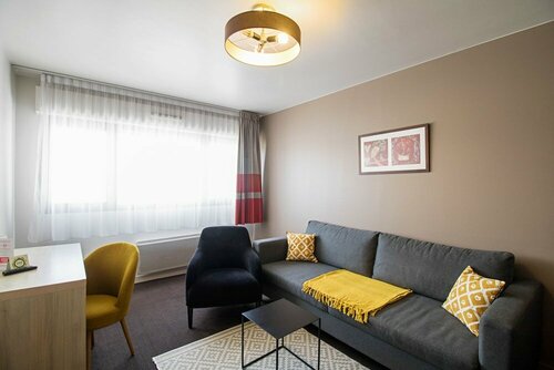 Гостиница Appart’City Confort Paris Villejuif в Л'Э-ле-Розе