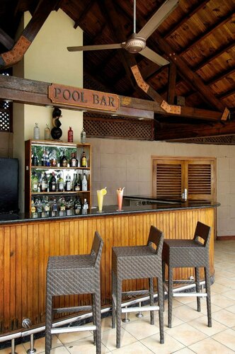 Гостиница Berjaya Beau Vallon Bay Resort & Casino на Сейшельских островах