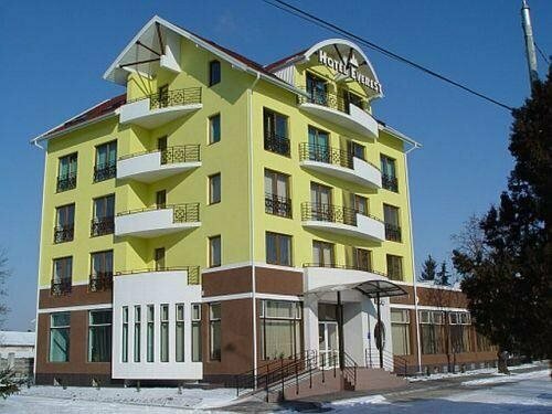 Гостиница Hotel Everest в Муреше