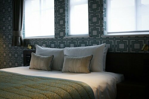 Гостиница The Comet Hotel в Хатфилде